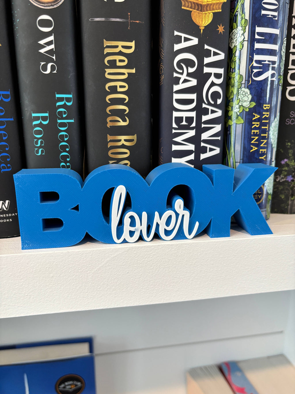Book Lover Sign: Black