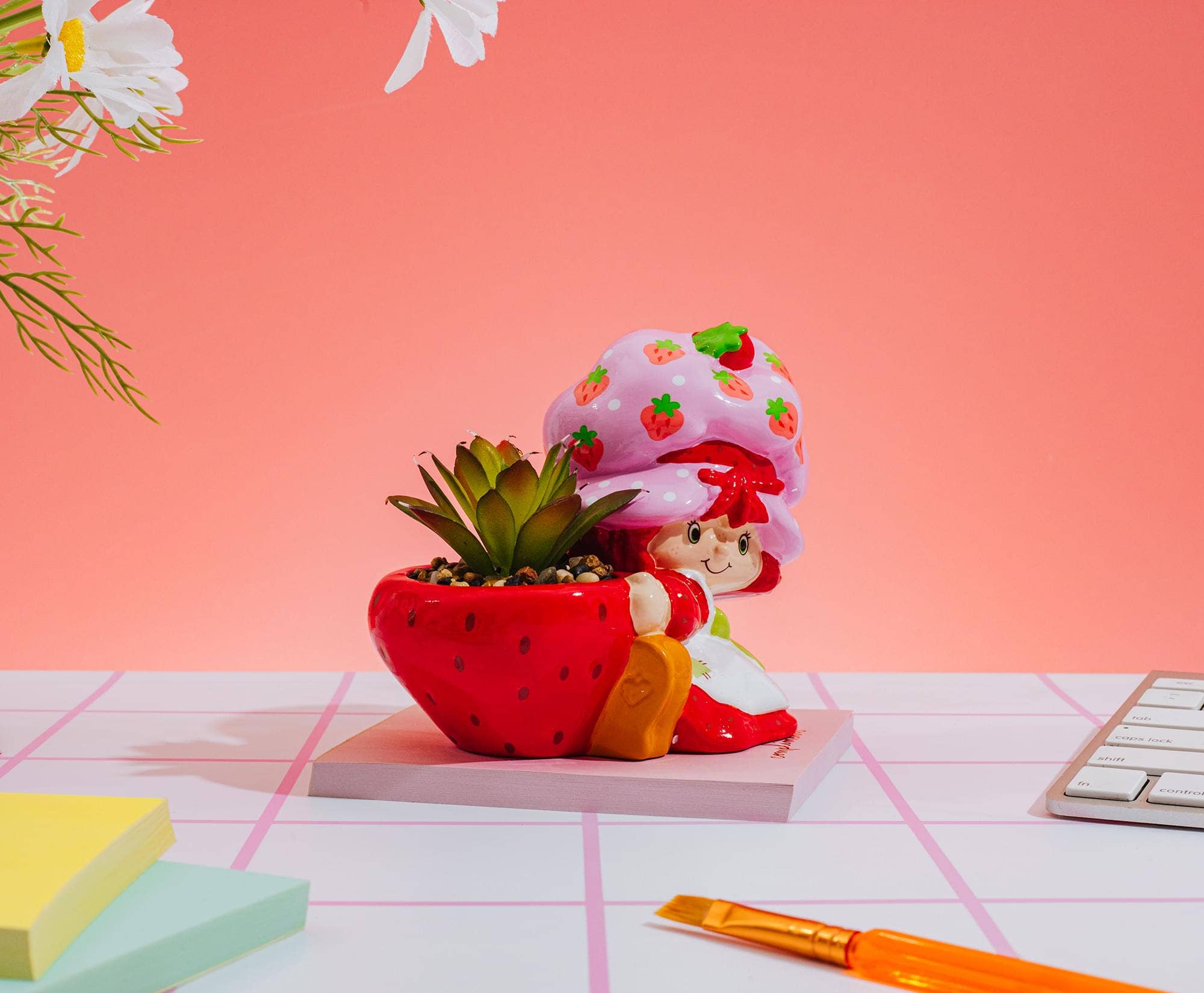 Strawberry Shortcake Ceramic Mini Planter