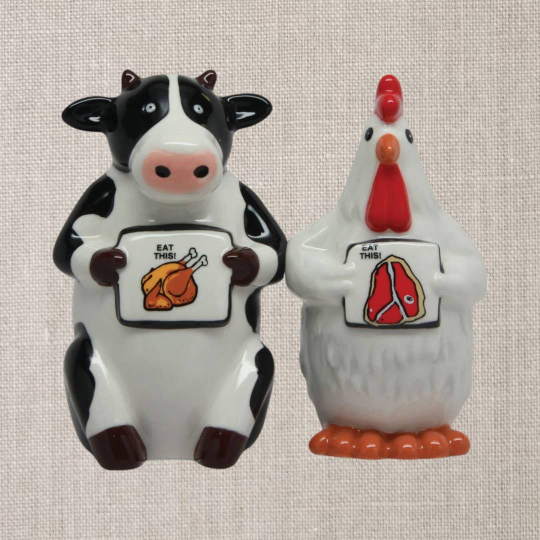 Eat Chicken Eat Beef Salt and Pepper Shaker Set