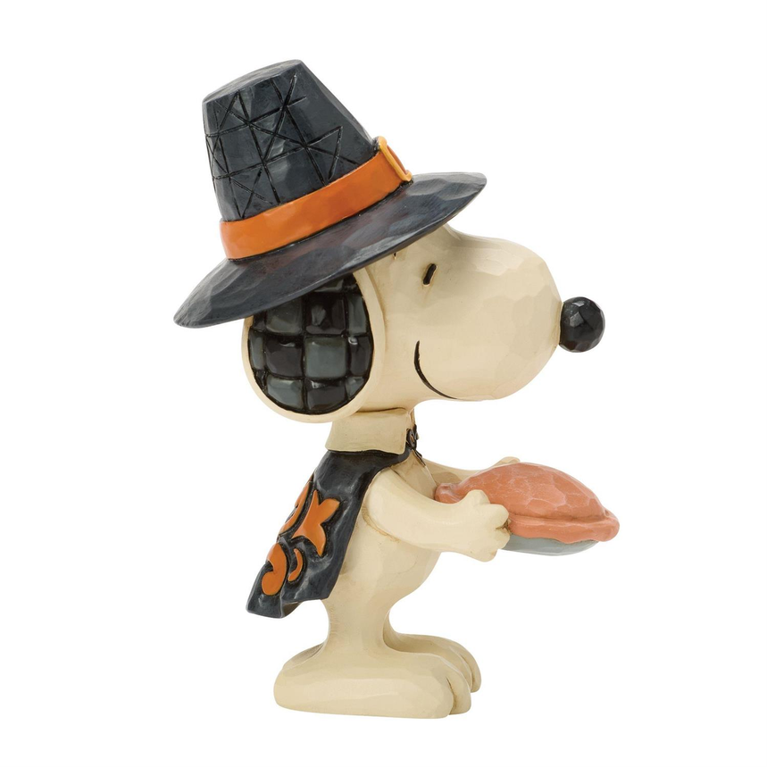 Snoopy w/Pumpkin Pie Mini Jim Shore Figurine